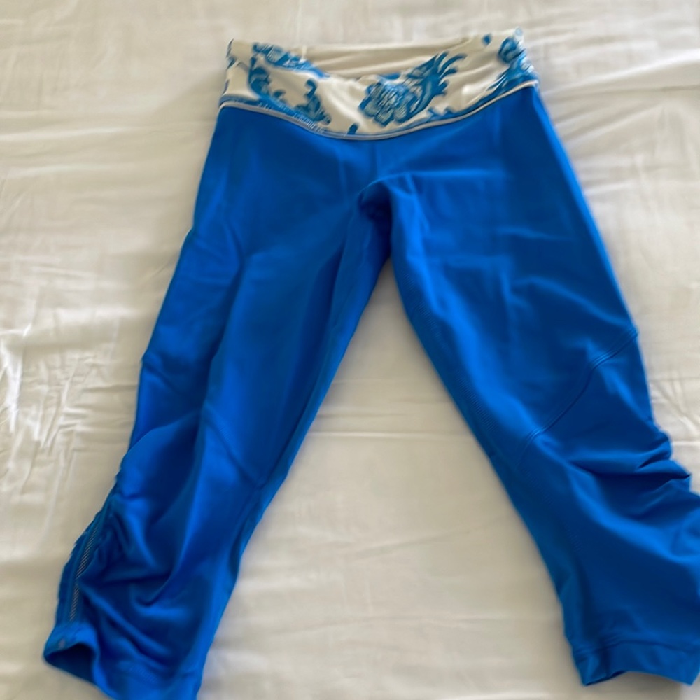 Lululemon crop leggings